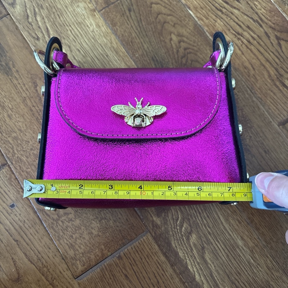 Metallic Fuchsia Leather Compact Bag with Studs and Bees - Picture 4 of 5